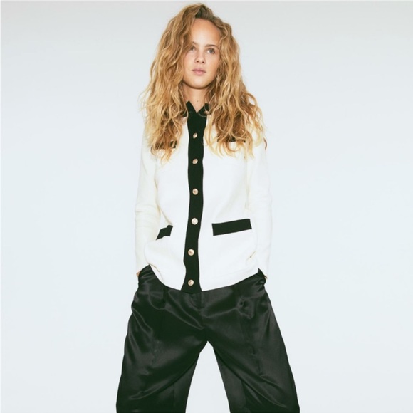 H&M Black Pocket-detail knit Cardigan with Gold Buttons Quiet Luxury size XS - Picture 4 of 16